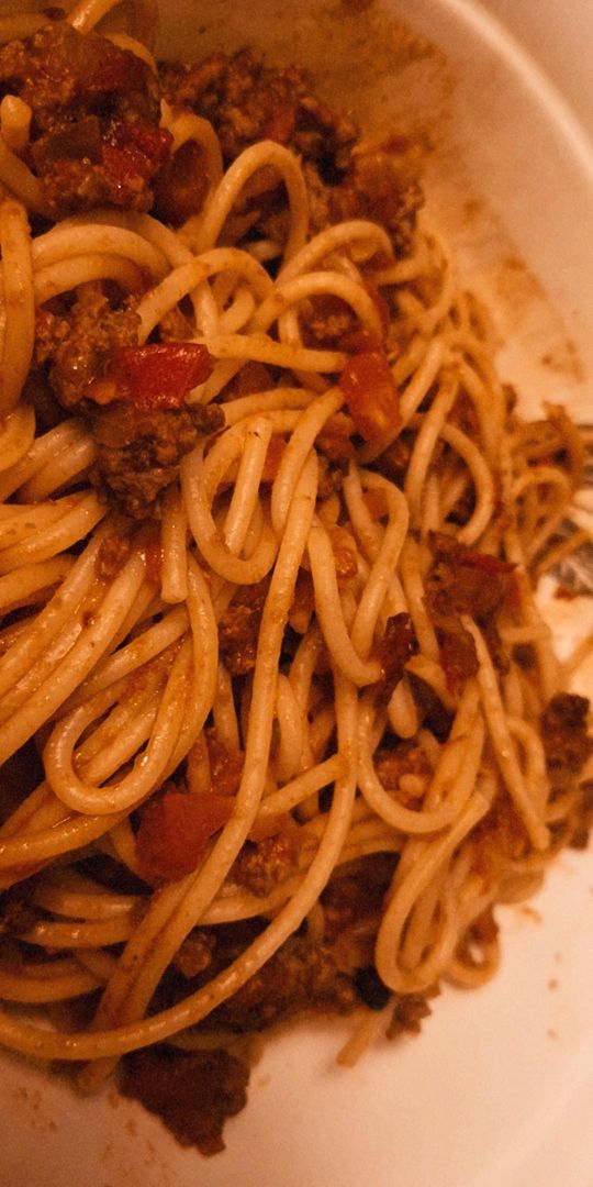 Spaghettis con ternera, cebolla y tomate. Paso 2 Spaghettis con ternera, cebolla y tomate. Paso 2