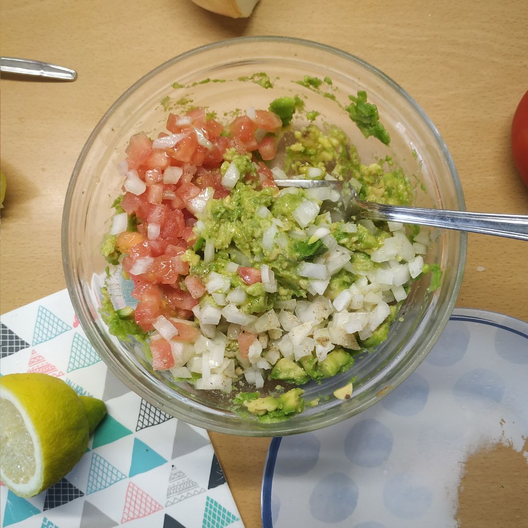 Guacamole Paso 2 Guacamole Paso 2