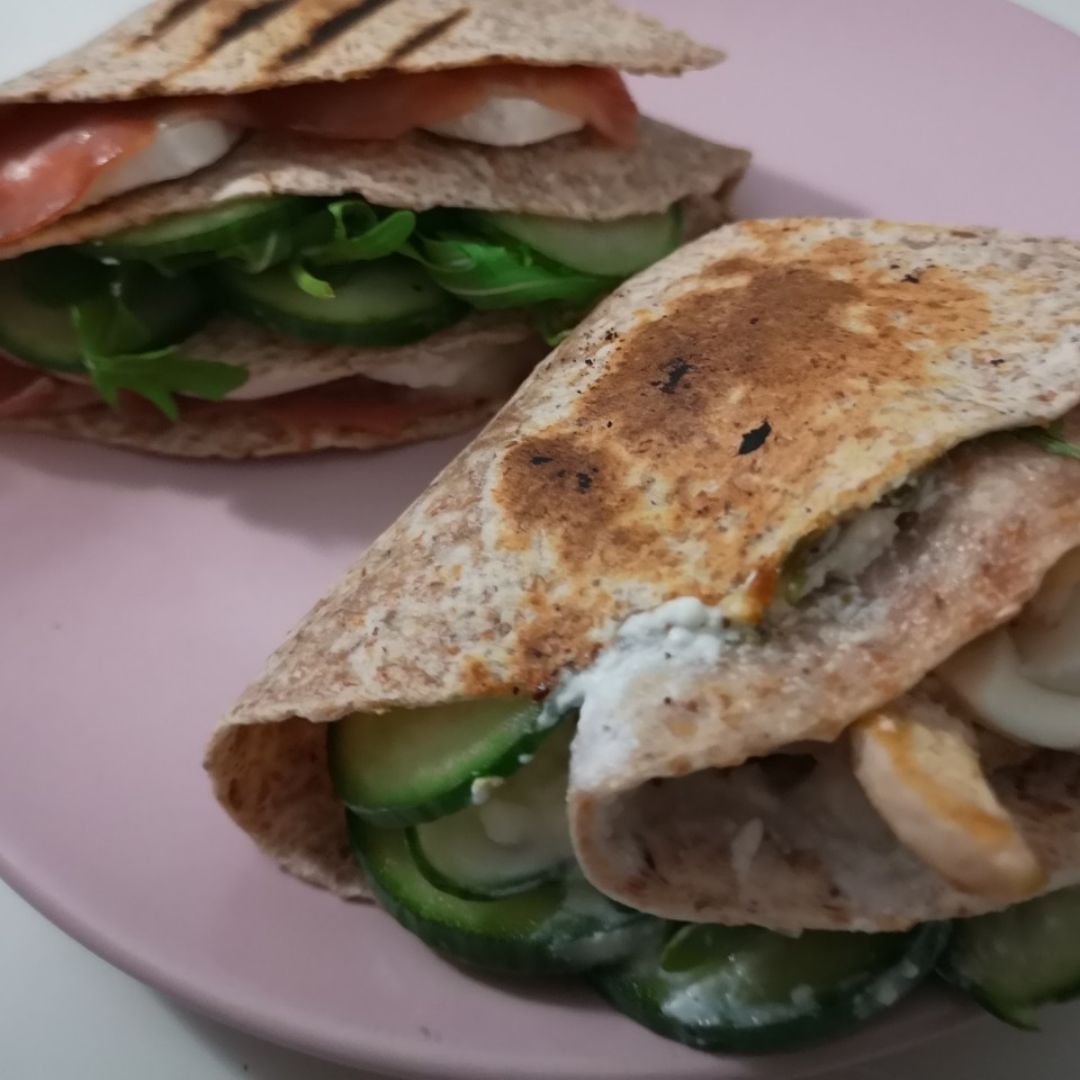 Fajitas de pollo, jamón serrano y quesos 😍