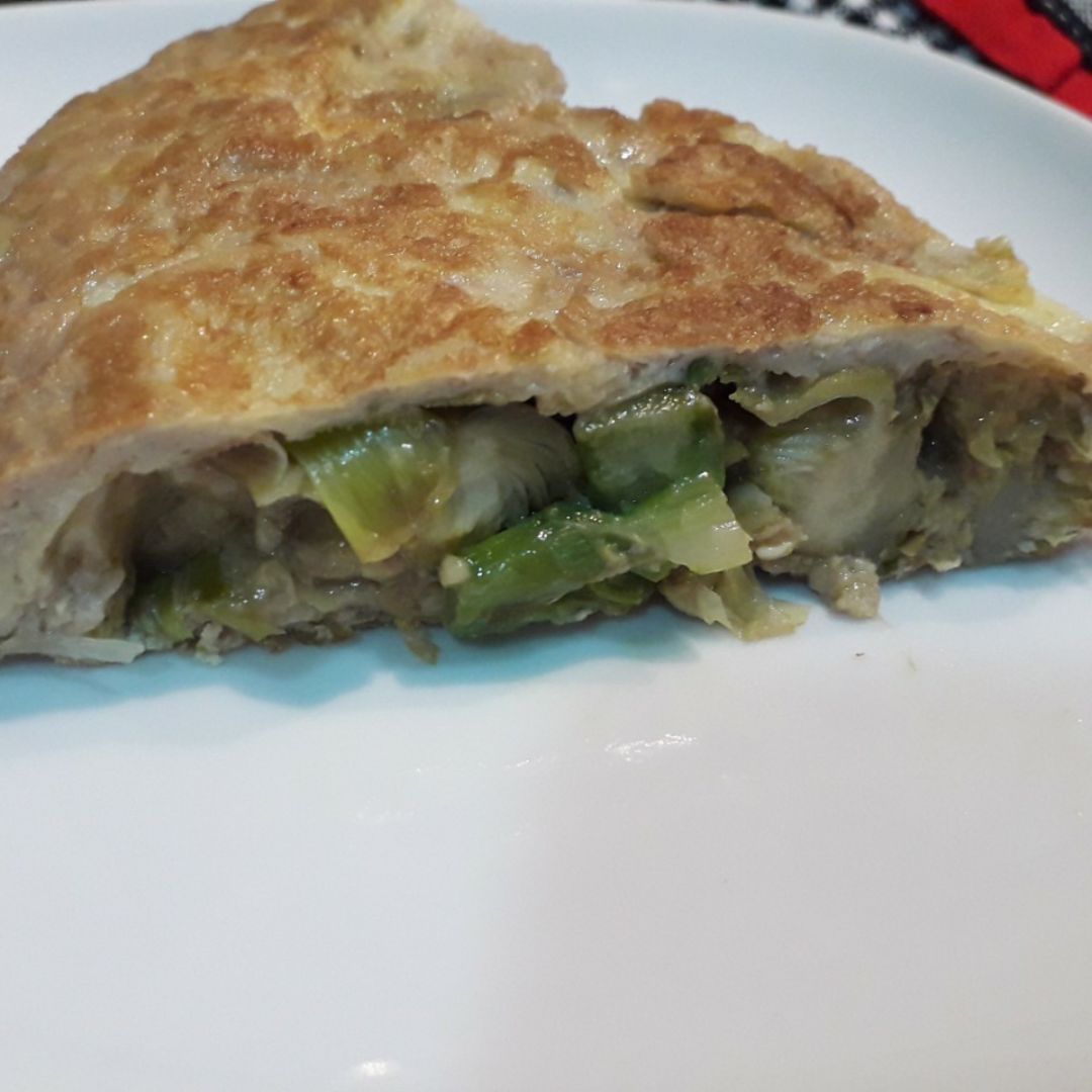 Tortilla de ajetes, alcachofas y espárragos. Paso 1 Tortilla de ajetes, alcachofas y espárragos. Paso 1
