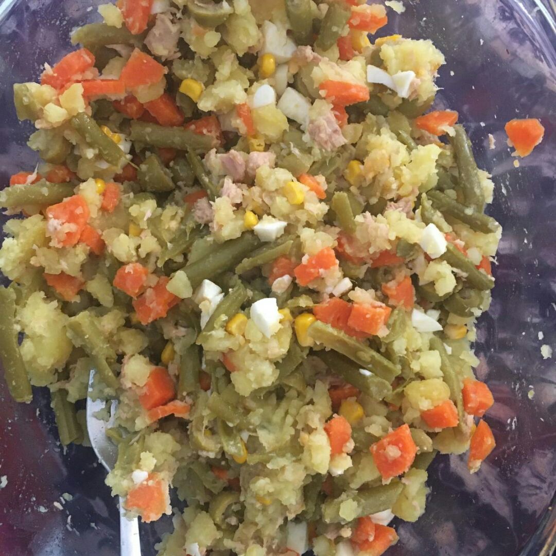 Ensalada de patatas y judías verdes Ensalada de patatas y judías verdes