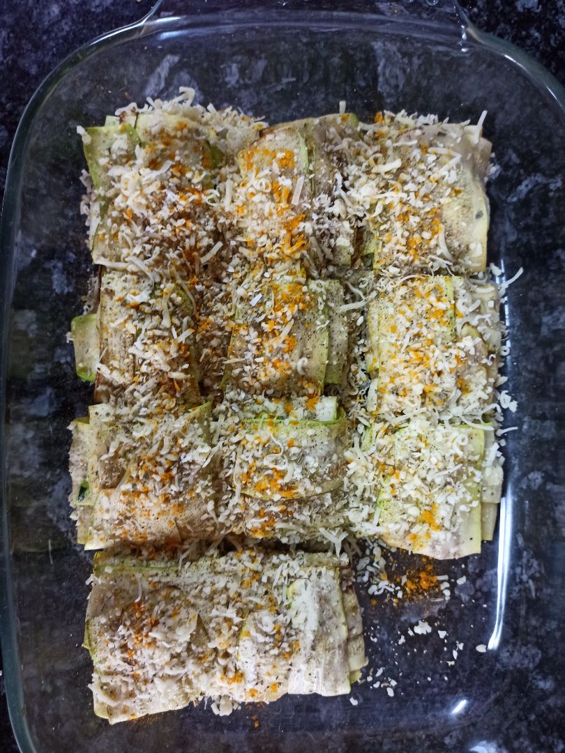Paquetitos de calabacín rellenos de manzana, roquefort y nueces Paso 3 Paquetitos de calabacín rellenos de manzana, roquefort y nueces Paso 3