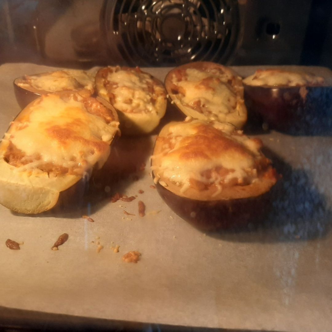 Berenjenas rellenas con verdura, atún, huevo y mozarella Paso 3 Berenjenas rellenas con verdura, atún, huevo y mozarella Paso 3
