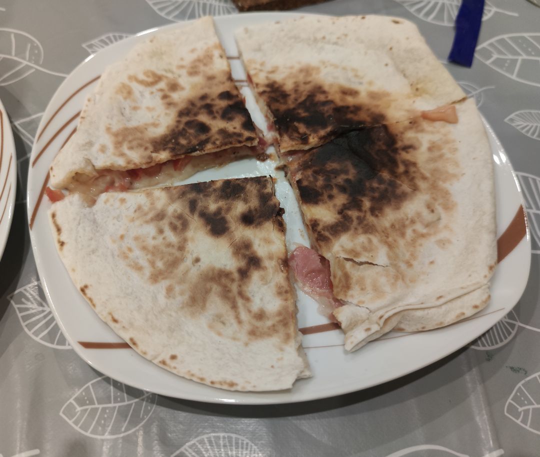 Pizzadillas Pizzadillas
