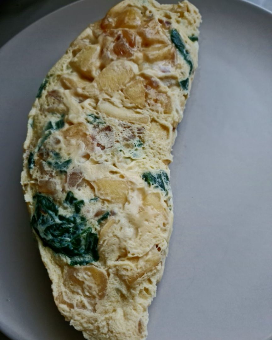 Tortilla de espinacas y manzana Tortilla de espinacas y manzana
