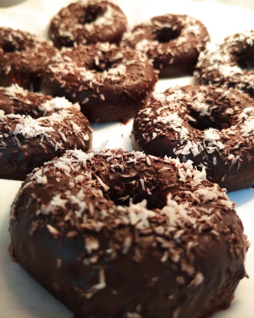 Donuts Donuts
