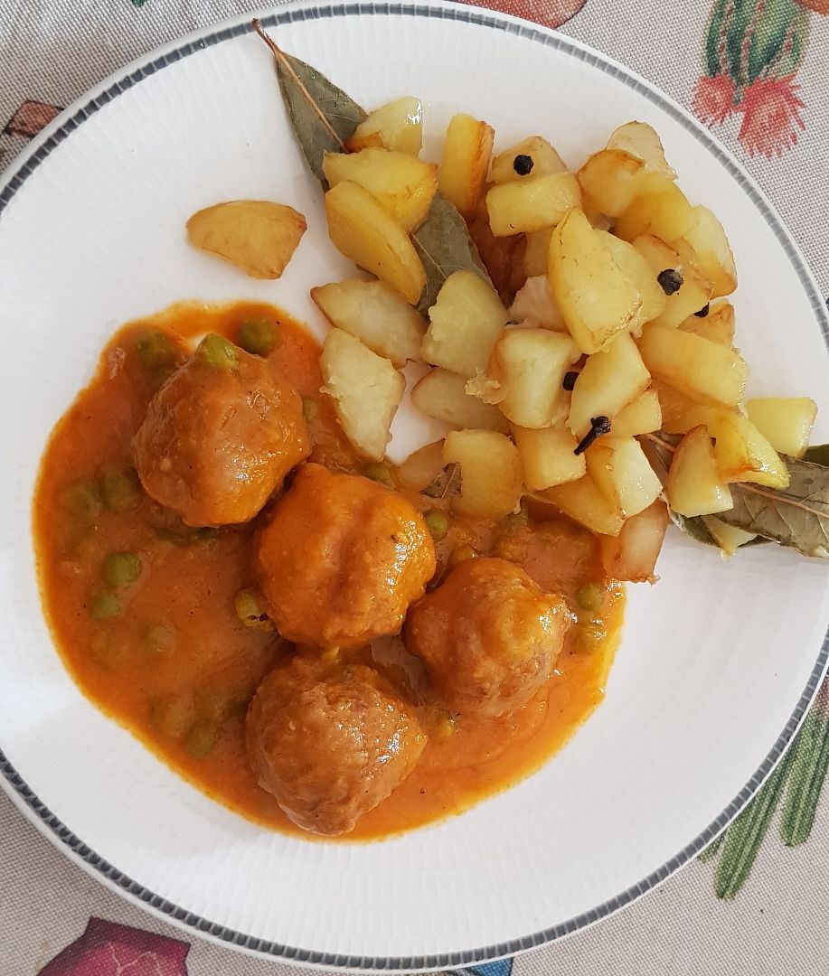 Albondigas en salsa de zanahoria 