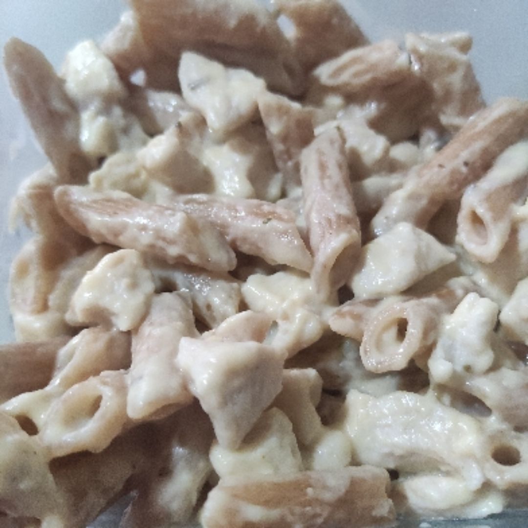 Pasta carbonara con pollo Pasta carbonara con pollo