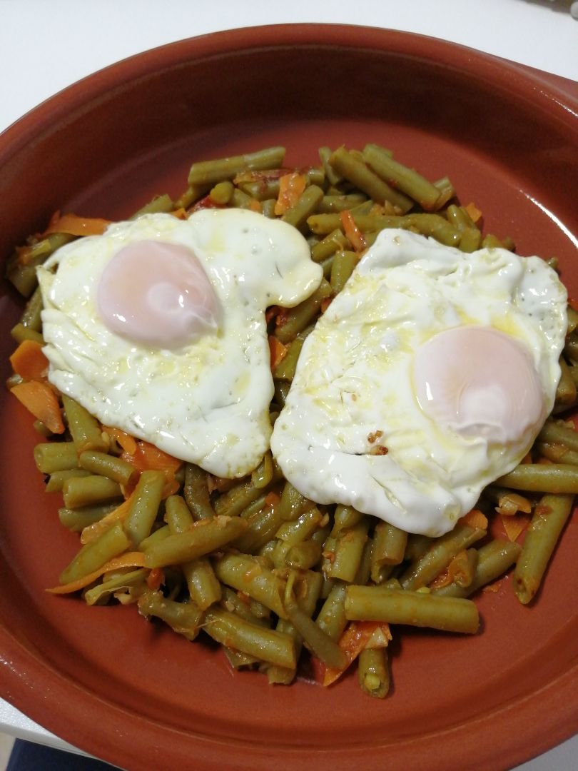 Judías salteadas con huevos Judías salteadas con huevos