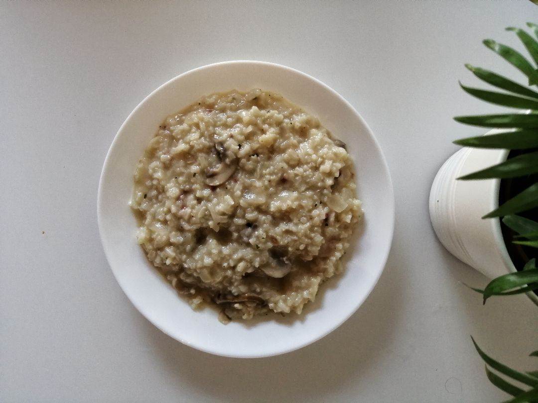 Risotto de parmesano y champiñones Risotto de parmesano y champiñones