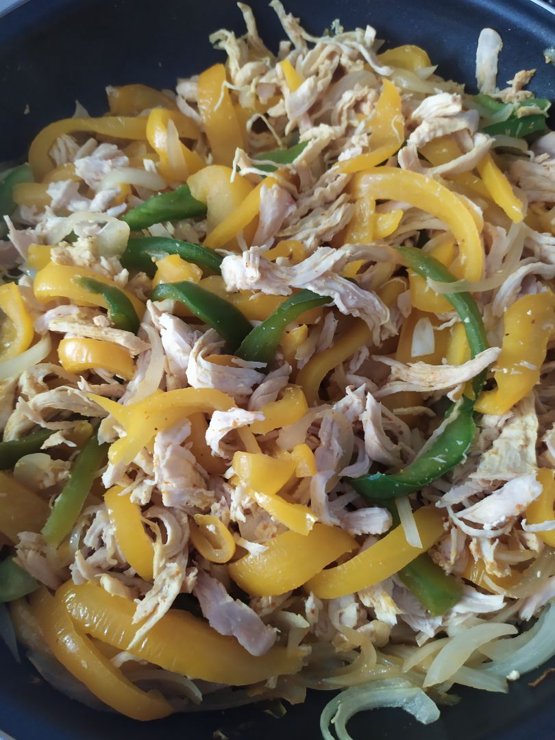 Fajitas de pollo con verduras Fajitas de pollo con verduras