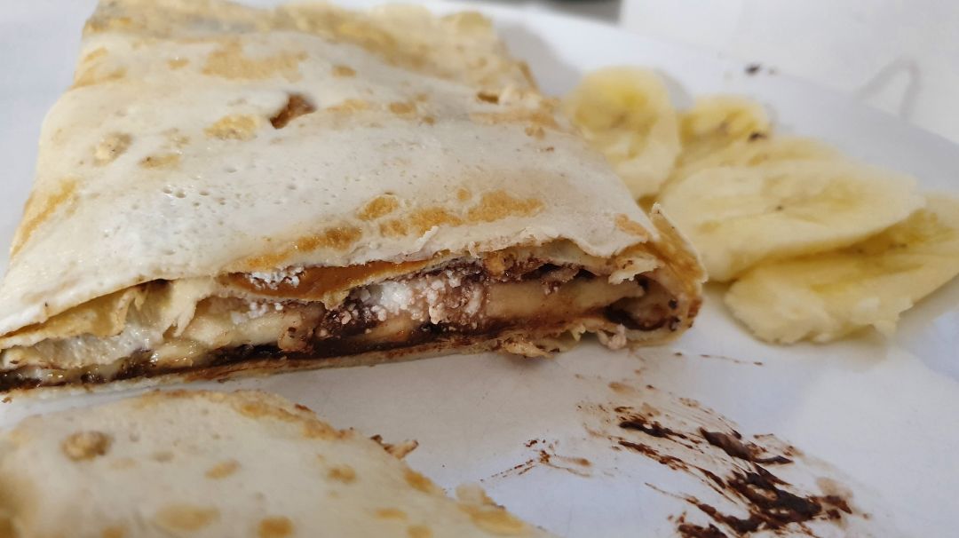 Crepe de plátano y requesón Crepe de plátano y requesón