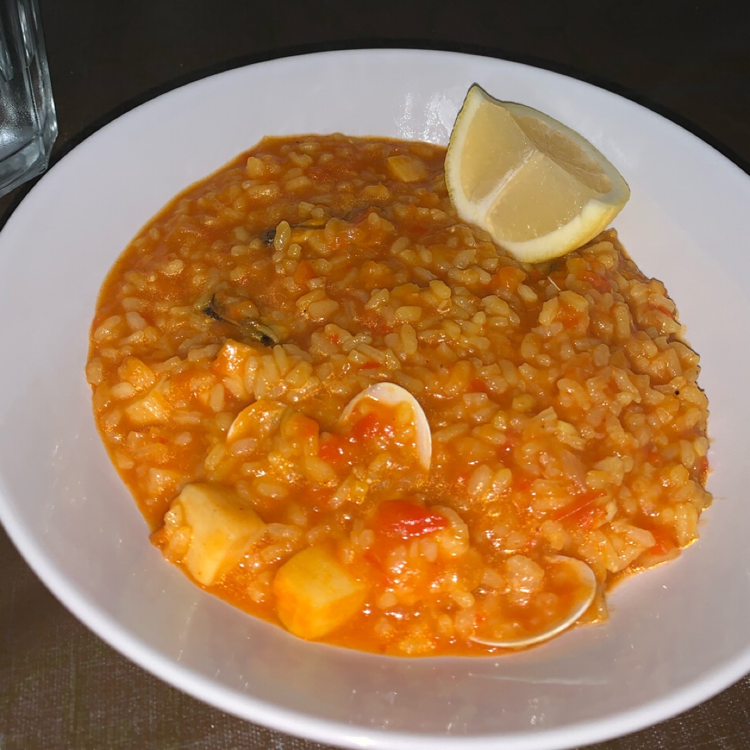 Arroz de marisco y pescado