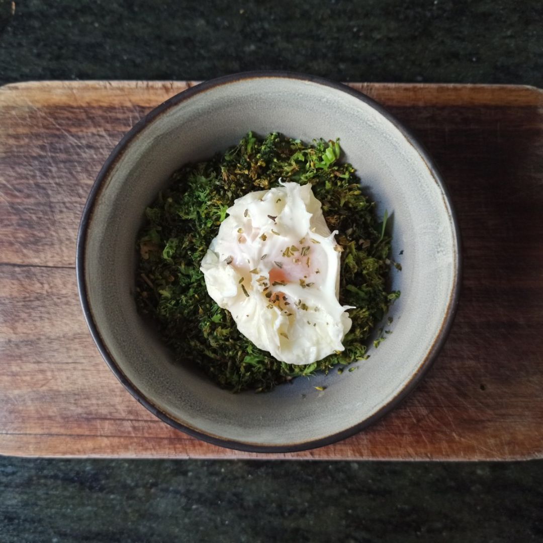 Falso arroz de br贸coli con huevo escalfado 馃ウ Falso arroz de br贸coli con huevo escalfado 馃ウ