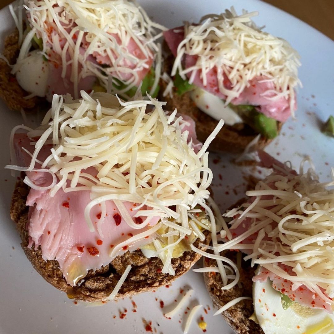 Tostada integral con lacón Tostada integral con lacón