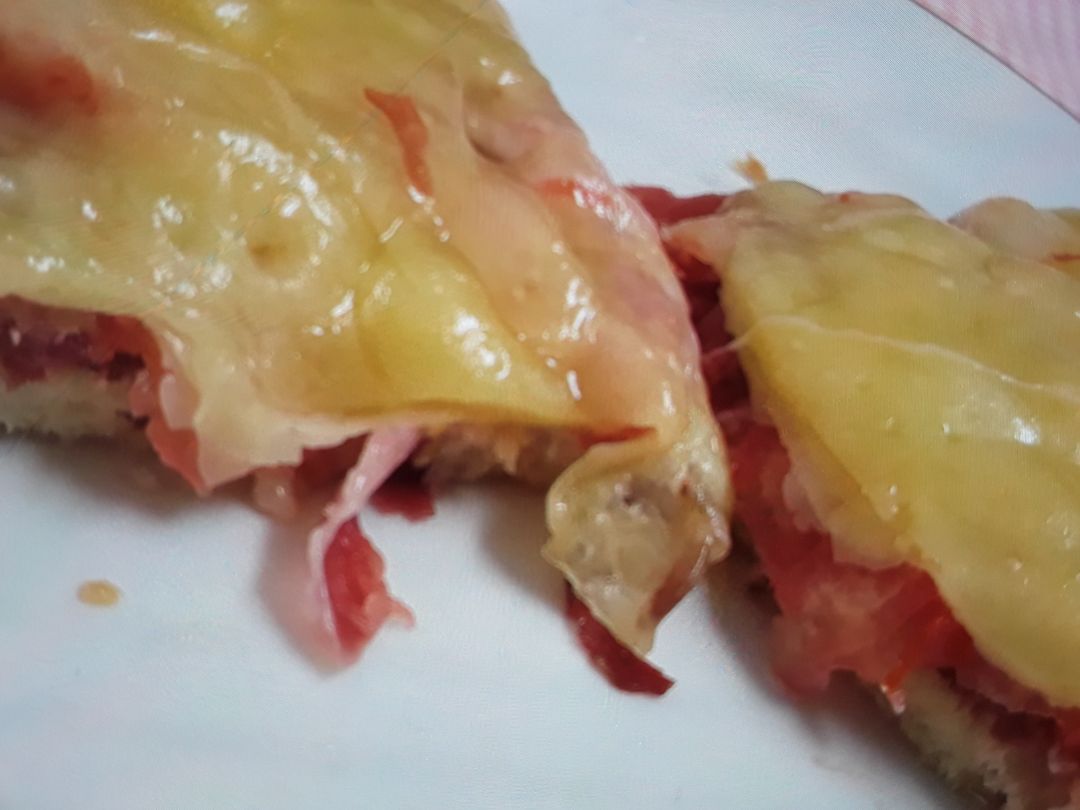 Pan tumana con queso 🤤💖 Pan tumana con queso 🤤💖