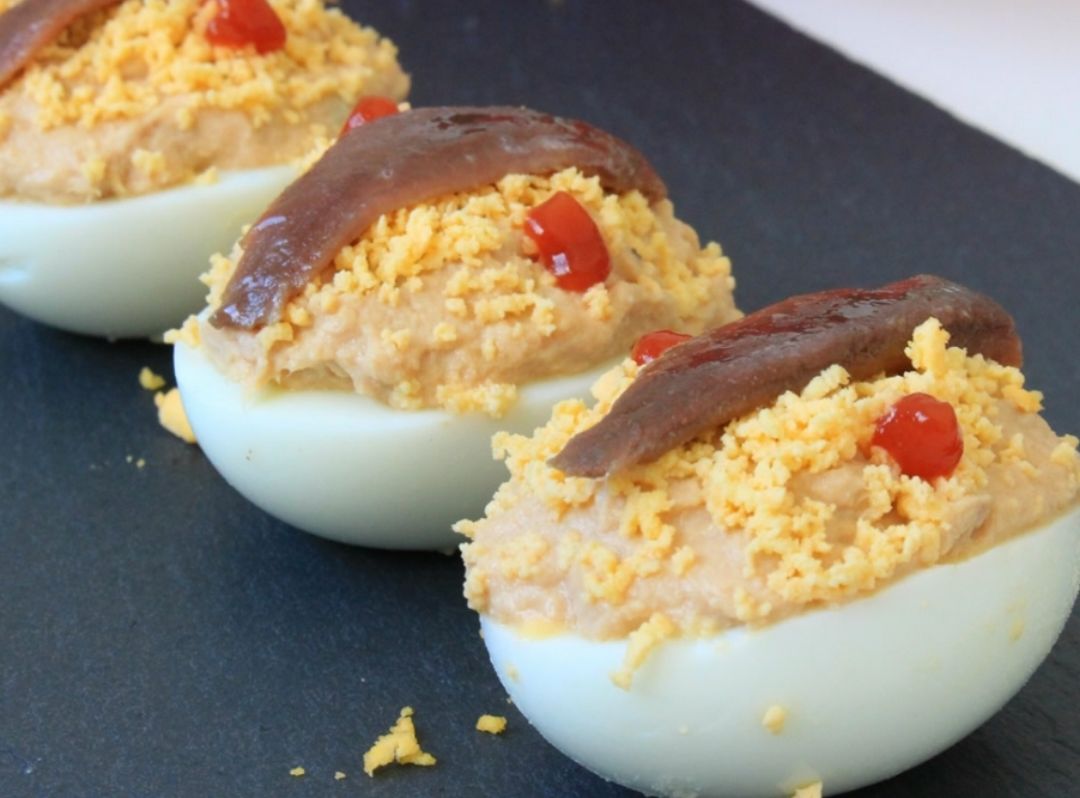HUEVOS RELLENOS FITS HUEVOS RELLENOS FITS