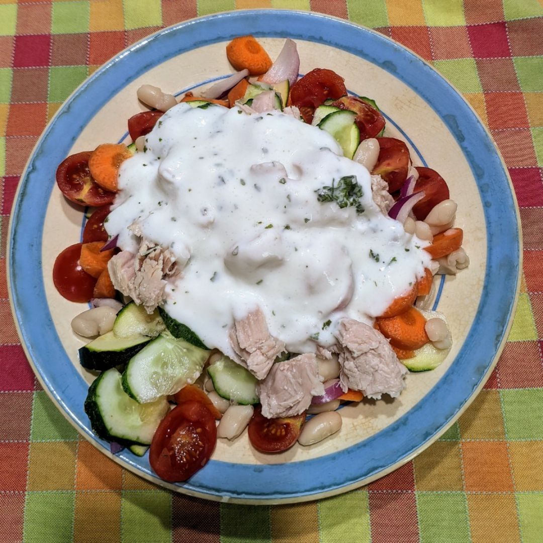 Ensalada de legumbres 🥗 (garbanzos, lentejas, judías verdes, alubias blancas, rojas, pintas, negras, lentejas, soja texturizada, edamames...) Ensalada de legumbres 🥗 (garbanzos, lentejas, judías verdes, alubias blancas, rojas, pintas, negras, lentejas, soja texturizada, edamames...)