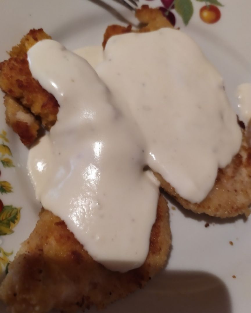 Escalopes de pollo con salsa de roquefort Escalopes de pollo con salsa de roquefort