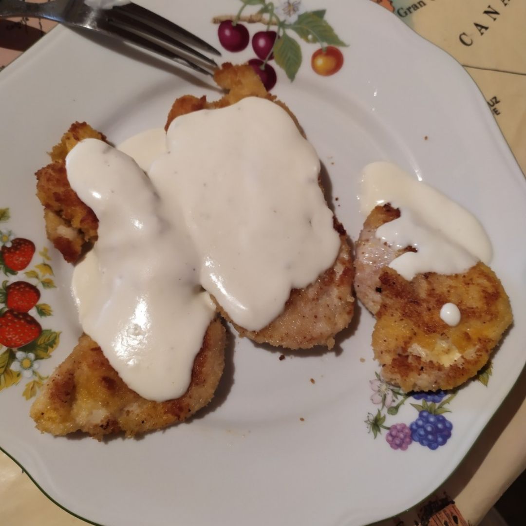 Escalopes de pollo con salsa de roquefort Paso 2 Escalopes de pollo con salsa de roquefort Paso 2