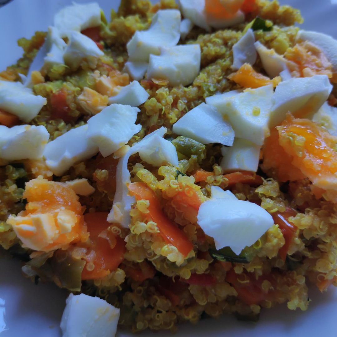 Quinoa al curry y verduras 🥕🍅 Quinoa al curry y verduras 🥕🍅