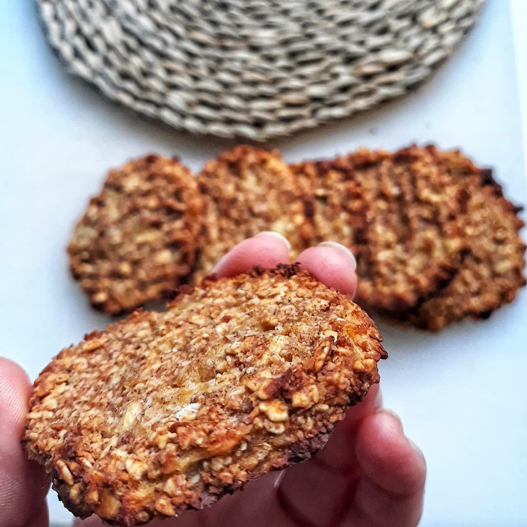 🌱🍎GALLETAS DE MANZANA, ALMENDRAS Y AVENA SIN AZÚCAR🍎🌱 🌱🍎GALLETAS DE MANZANA, ALMENDRAS Y AVENA SIN AZÚCAR🍎🌱