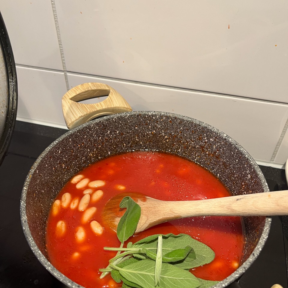 Fagioli all’uccelletta