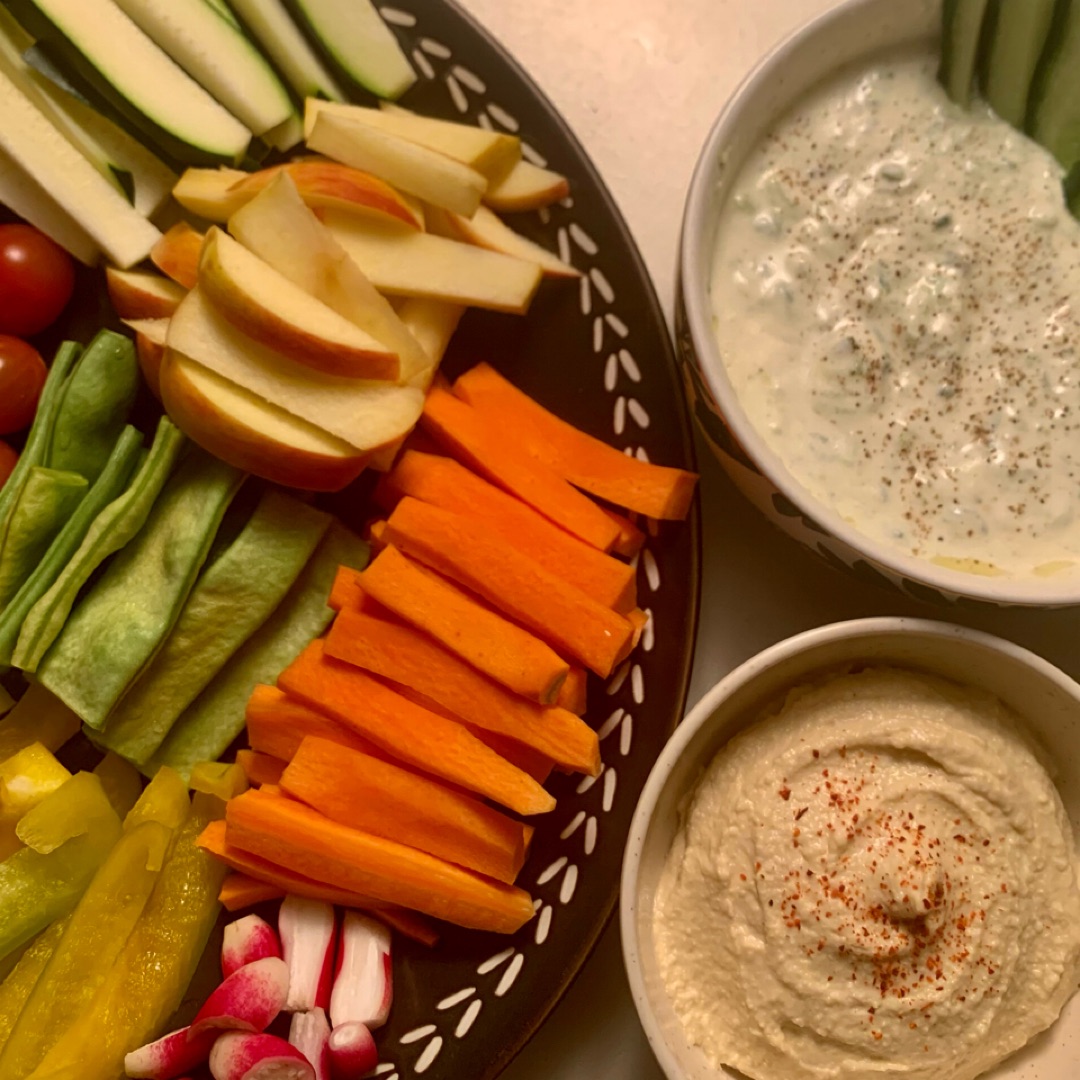 Tzatziki, hummus y crudités 🌱