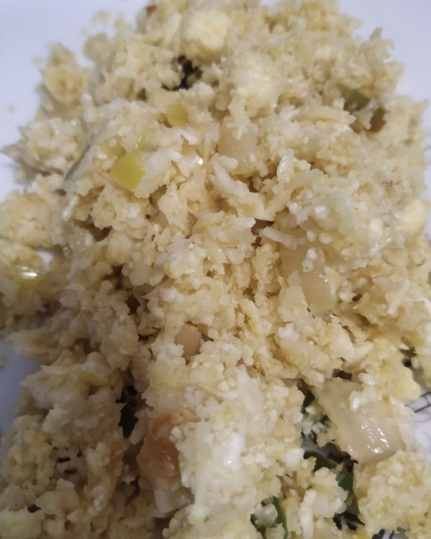 Falso cuscús de coliflor Falso cuscús de coliflor
