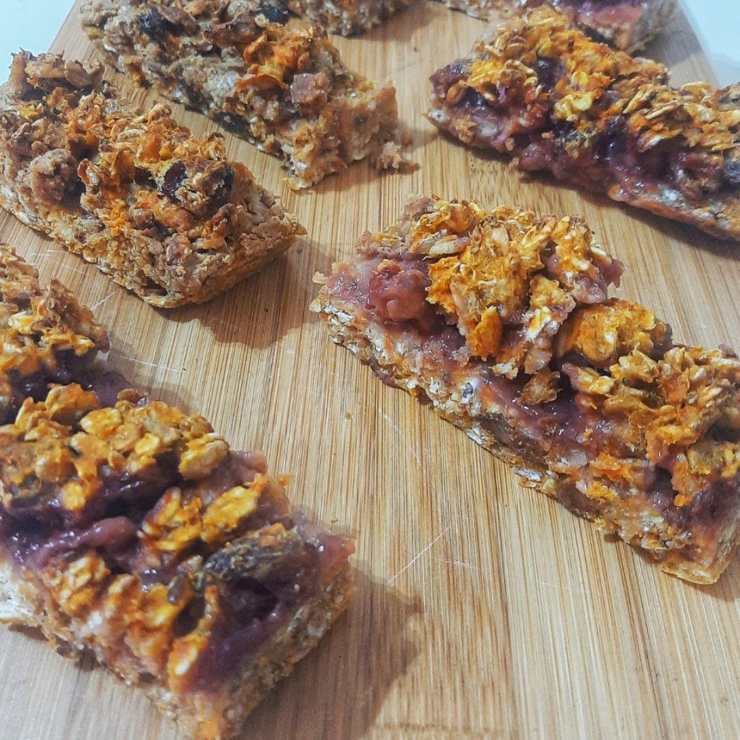 Barritas muesli con mermelada y crema de cacahuete🤩 Barritas muesli con mermelada y crema de cacahuete🤩