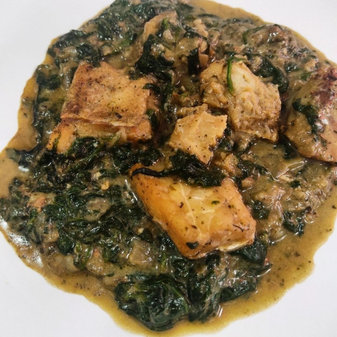 Curry de bacalao y espinacas