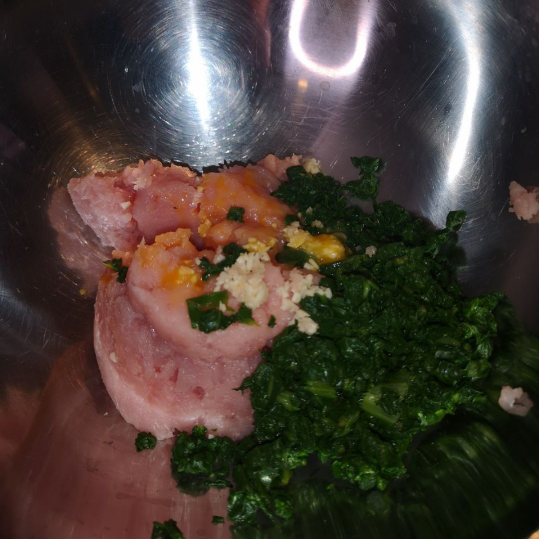 Alb贸ndigas de pavo 馃 con salsa de pera 馃崘 Paso 1 Alb贸ndigas de pavo 馃 con salsa de pera 馃崘 Paso 1