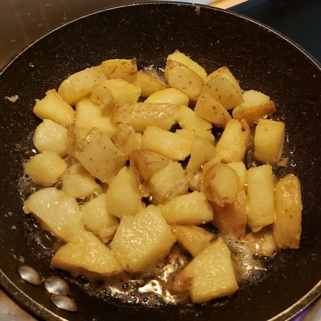 Patatas con alioli vegano Paso 1