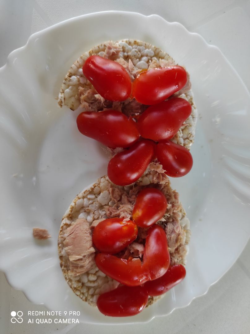 Tostadas de atún Tostadas de atún