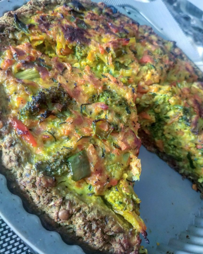 Tarta de verduras con masa de lentejas Tarta de verduras con masa de lentejas