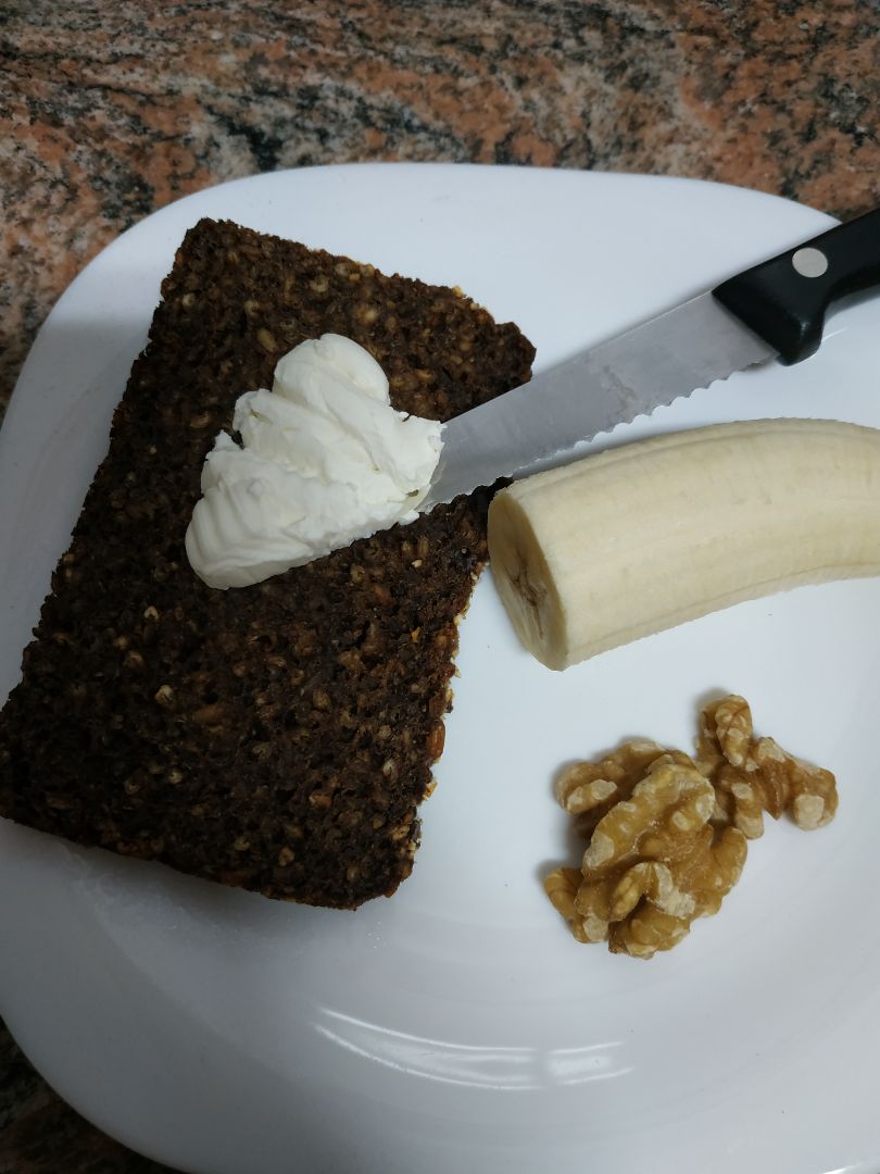 Tostada de plátano y crema de cacahuete Paso 0 Tostada de plátano y crema de cacahuete Paso 0
