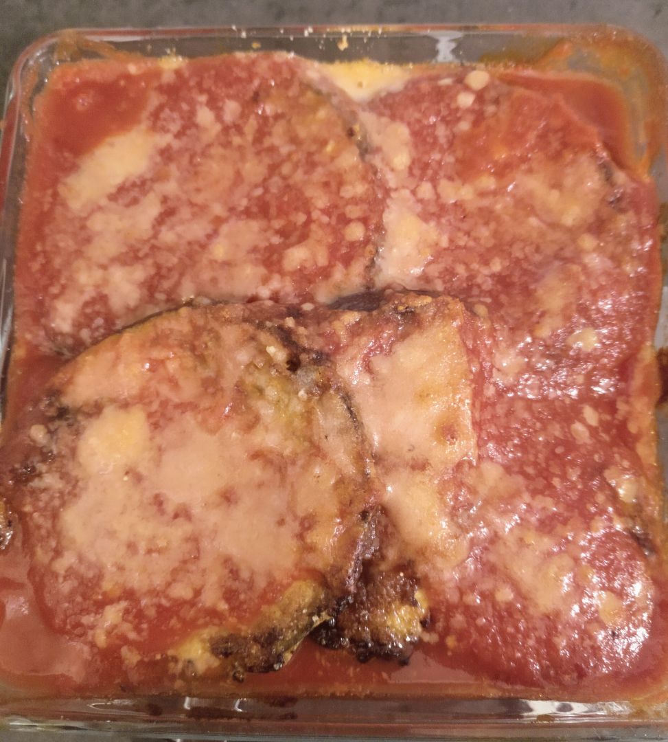 Berenjena a la parmesana Berenjena a la parmesana