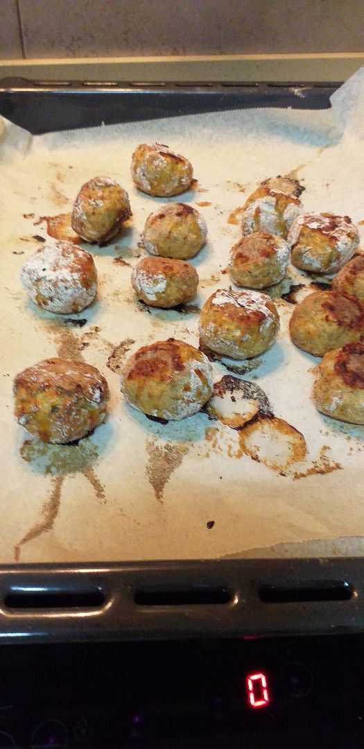 Albóndigas  de pollo al horno Paso 5