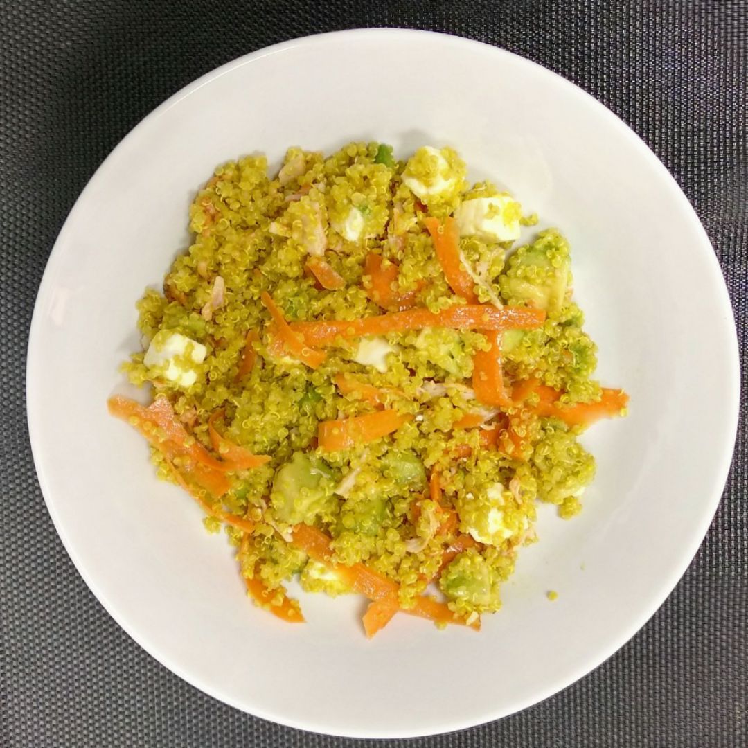 Ensalada de quinoa rápida Ensalada de quinoa rápida
