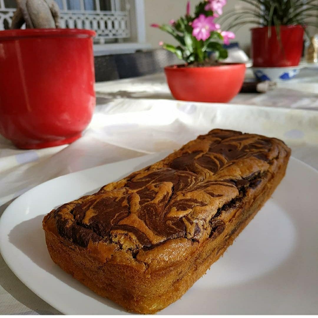 BIZCOCHO MARMOLADO DE YOGUR, NARANJA Y CHOCOLATE🍶🍊 🍫