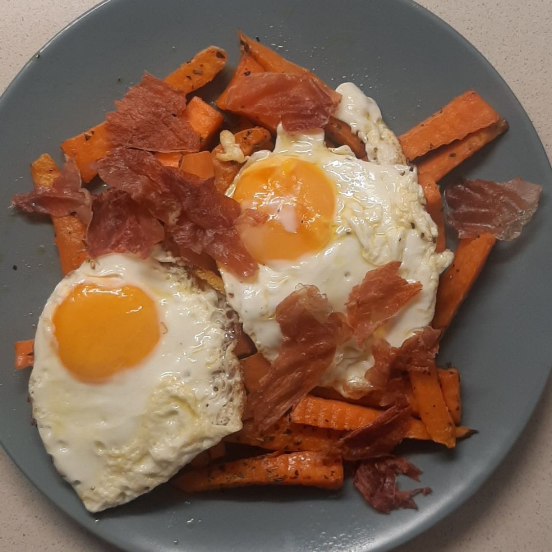 Huevos rotos con boniato Huevos rotos con boniato