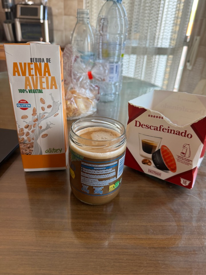 descafeinado con leche de avena