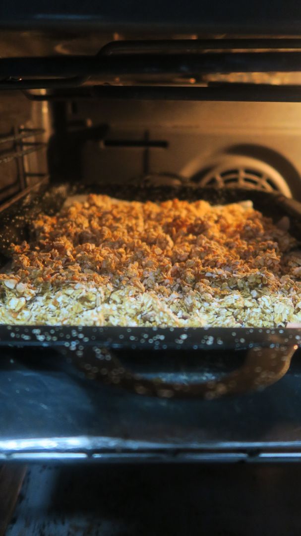 GRANOLA DE CARROT CAKE 🥕 Paso 4 GRANOLA DE CARROT CAKE 🥕 Paso 4