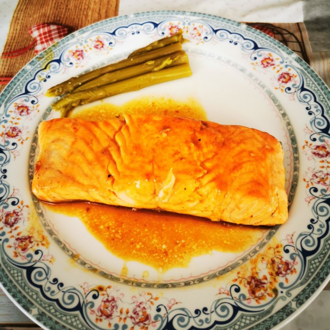 Salmón a la naranja Salmón a la naranja