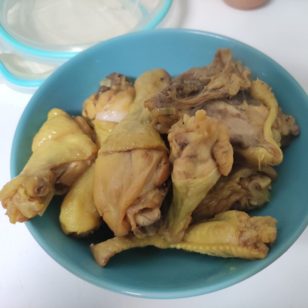 **BRIWAT DE POLLO / PASTELLA** Paso 3 **BRIWAT DE POLLO / PASTELLA** Paso 3