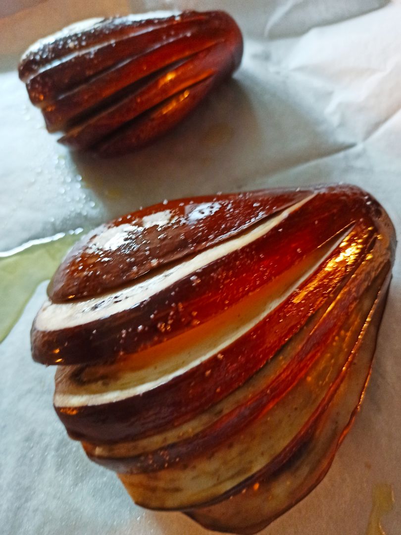 Abanico de berenjena, tomate y mozzarella Paso 0