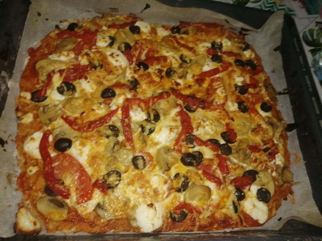 Pizza casera para 4 personas Paso 5 Pizza casera para 4 personas Paso 5