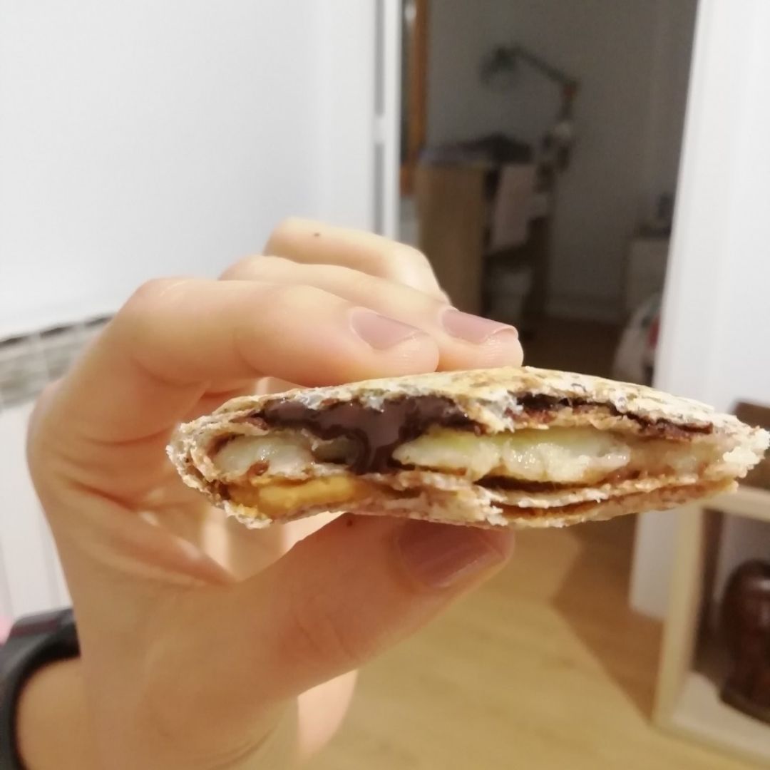 Wrap platano y crema cacahuete 