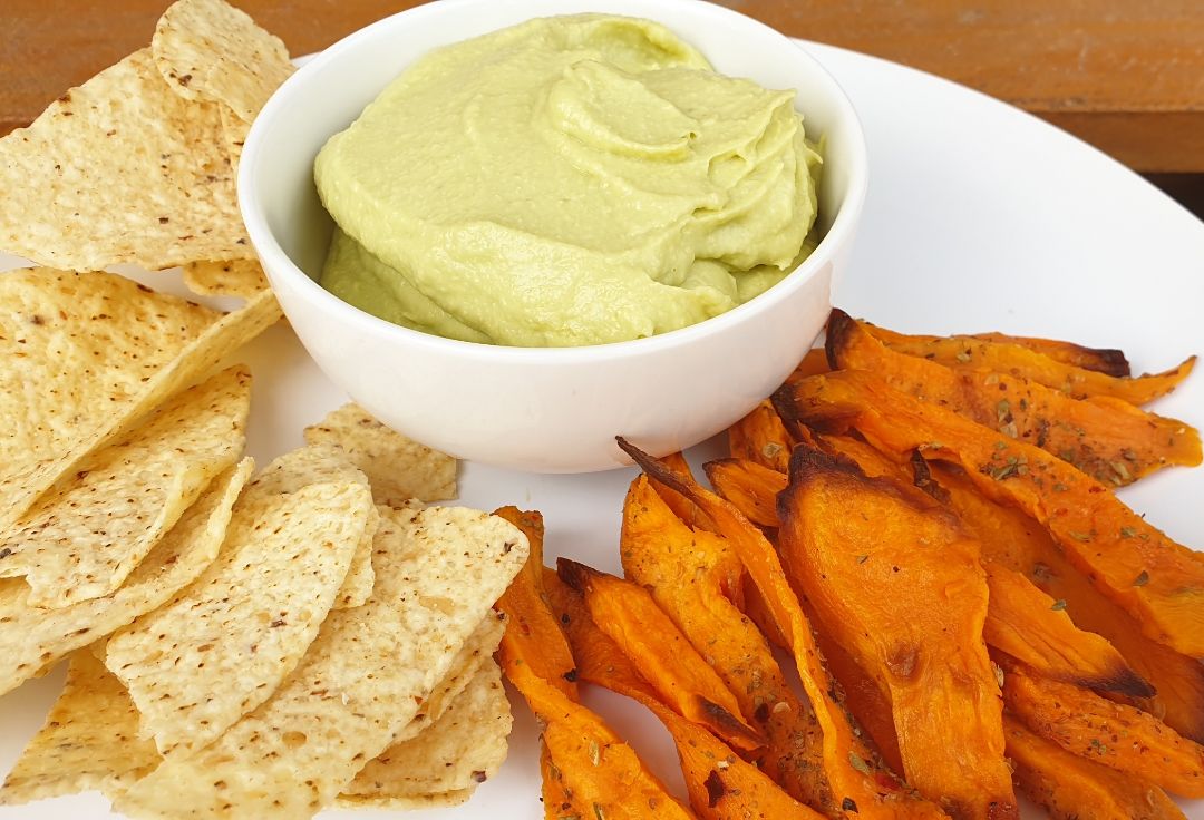 Humus de aguacate Humus de aguacate
