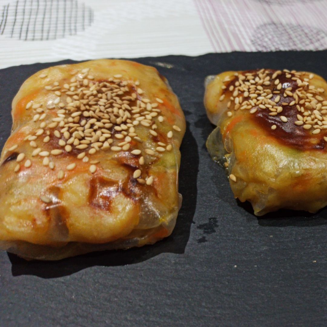 Rollito de arroz caliente